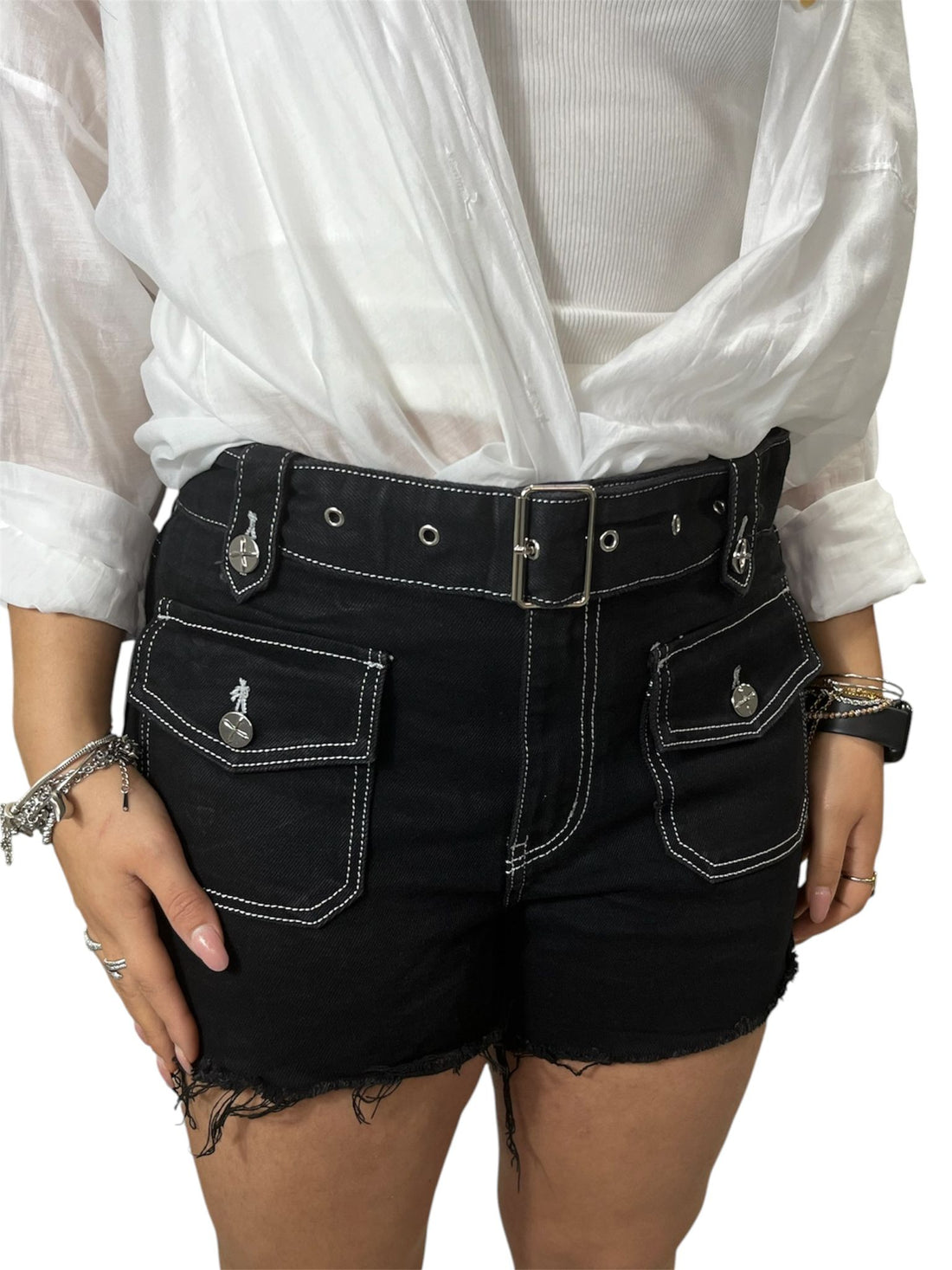 Pantaloncino Lola Con Tasche Sul Davanti e Dettagli in Argento