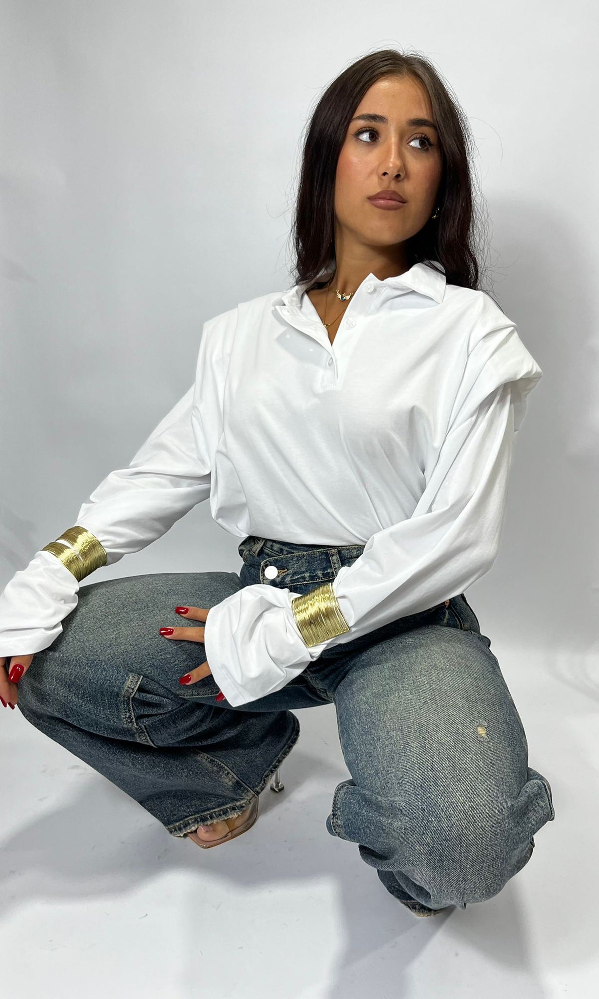 Maglia OVERSIZE JUST WEST Spallina imbottita e manica a campana