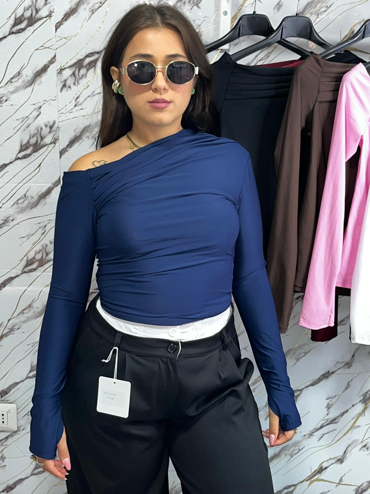 Maglia Kim Asimmetrica