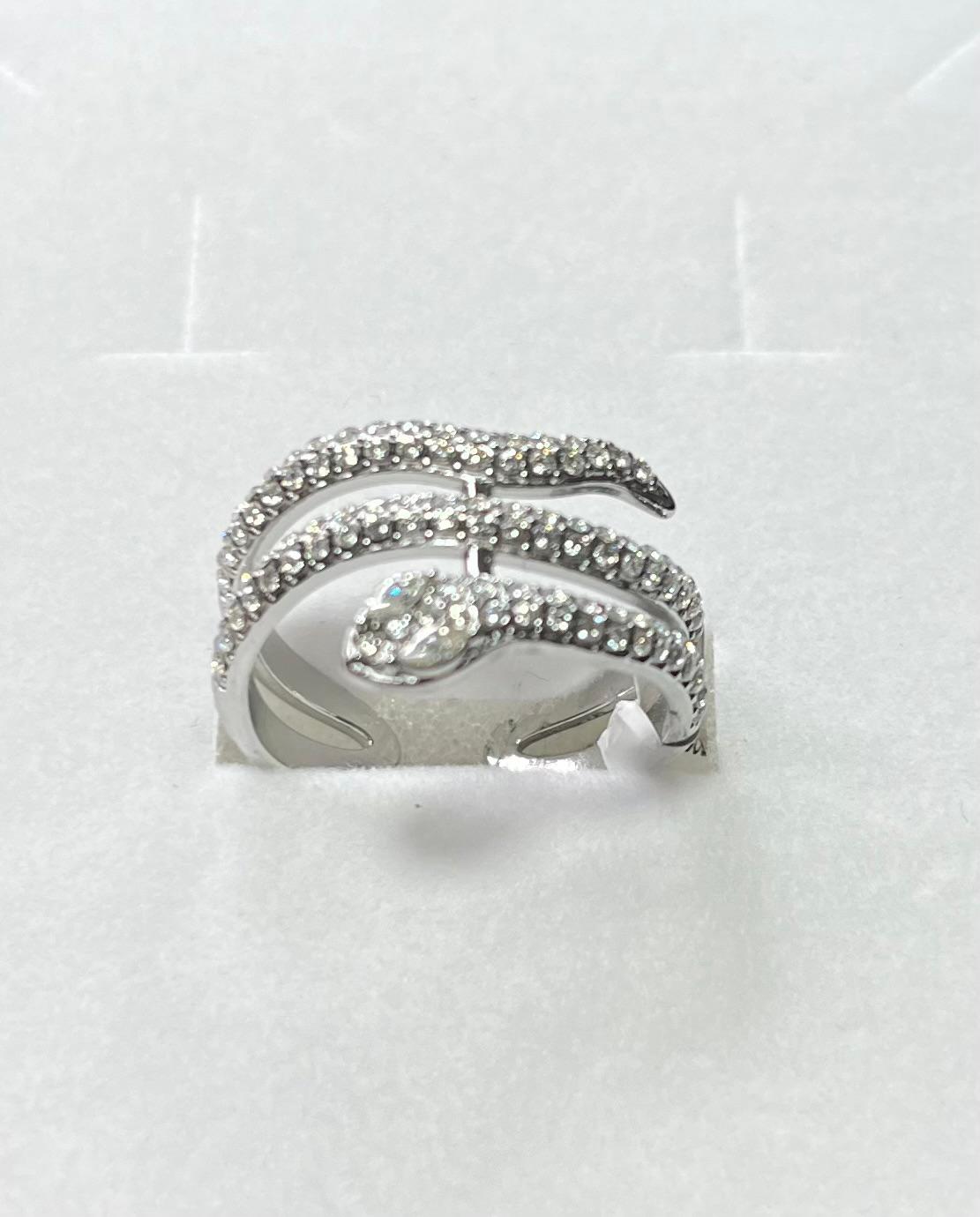 Anello serpente brillantinato regolabile