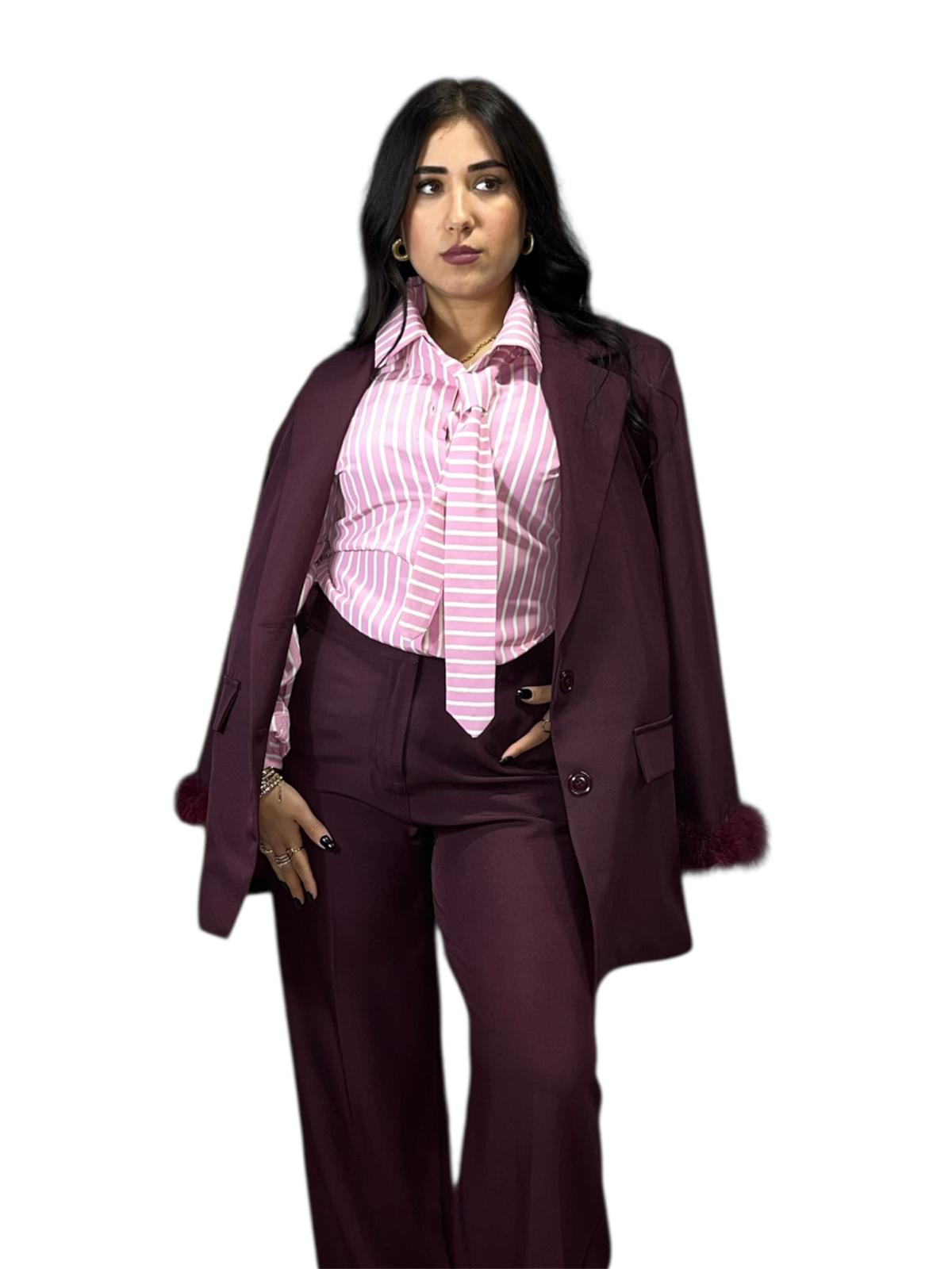 Camicia Camilla a righe con cravatta e stringhe sul retro