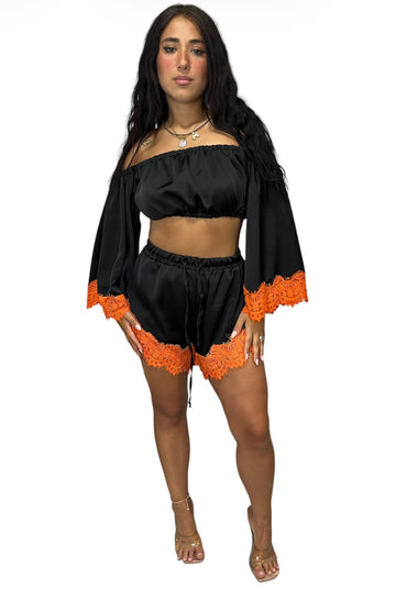Set in Pizzo con Scollo a Barca