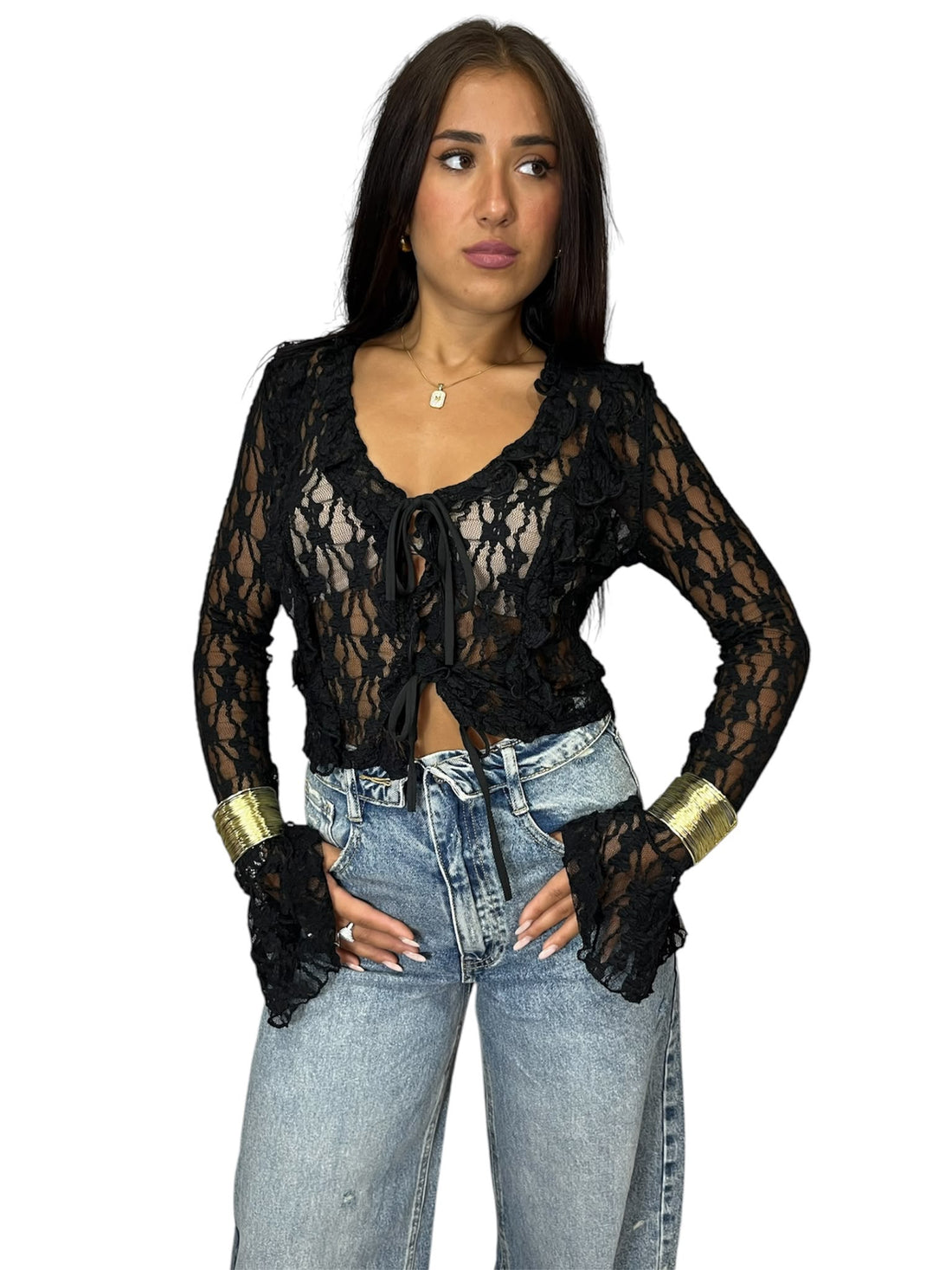 Maglia con ricamatura in pizzo e manica a campana